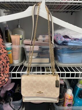 Coach Beige Signature Chain Shoulder Bag with Gold Hardware and Wallet